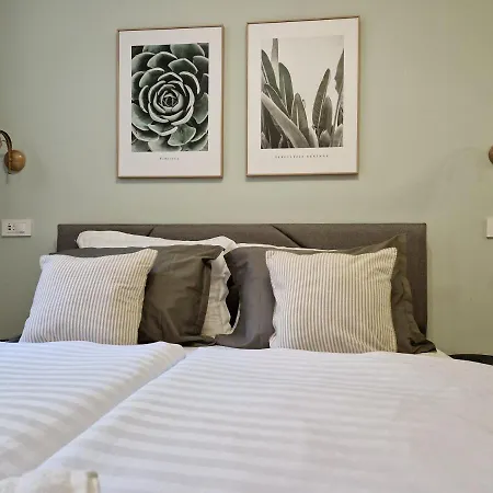 Verena's Place Old Town Ζαντάρ