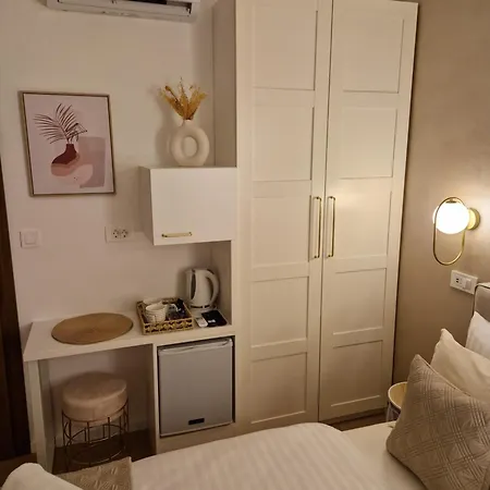 Verena's Place Old Town Zara