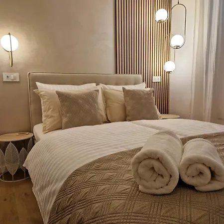 Verena's Place Old Town 게스트하우스 자다르