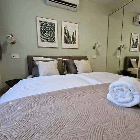 Verena's Place Old Town 게스트하우스 자다르