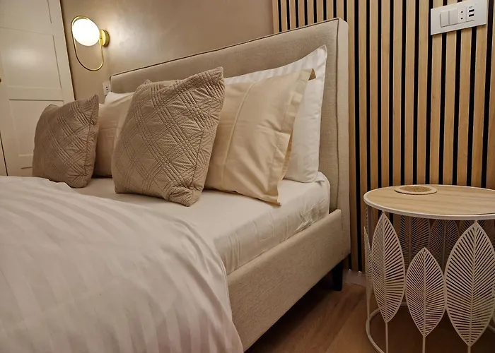 بيت ضيافة Verena's Place Old Town 4*