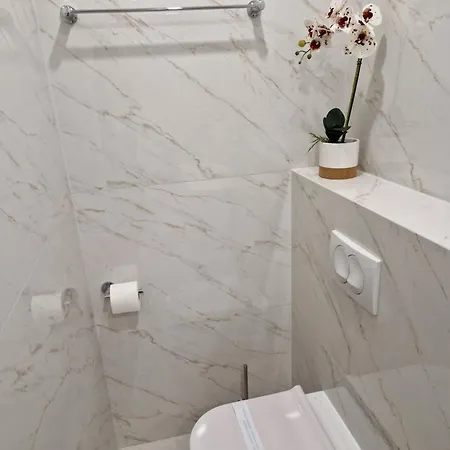 Guest house Verena'S Place Old Town 3*