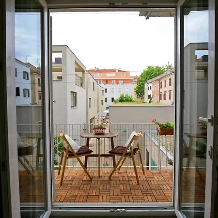 Guest house Verena'S Place Old Town 3*