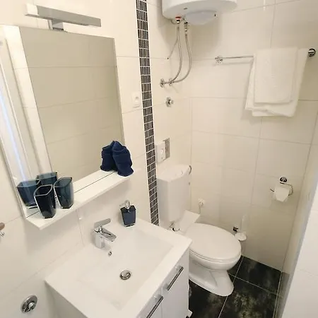 בית הארחה Verena's Place Old Town זאדאר